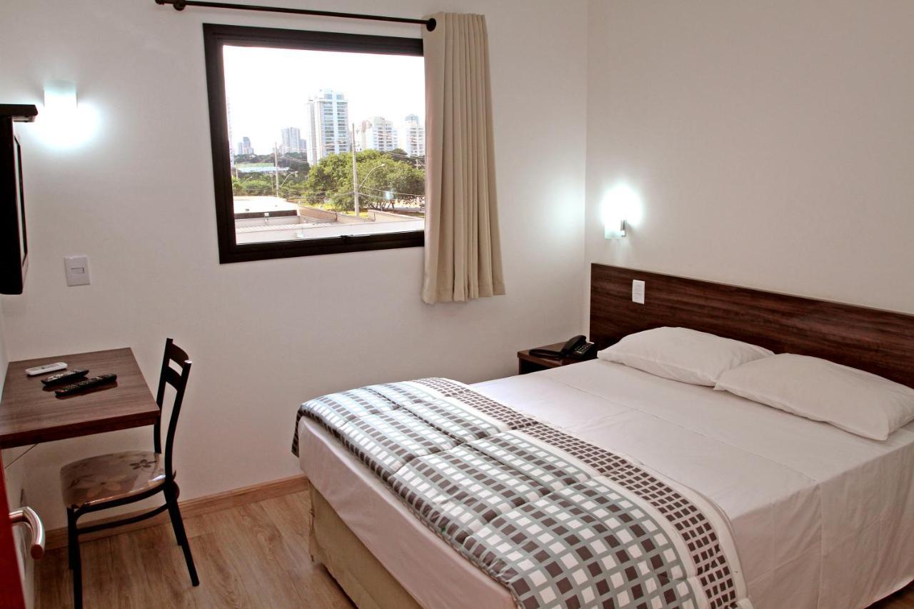 Jf Hotel Nova Alianca リベイラン・プレト エクステリア 写真