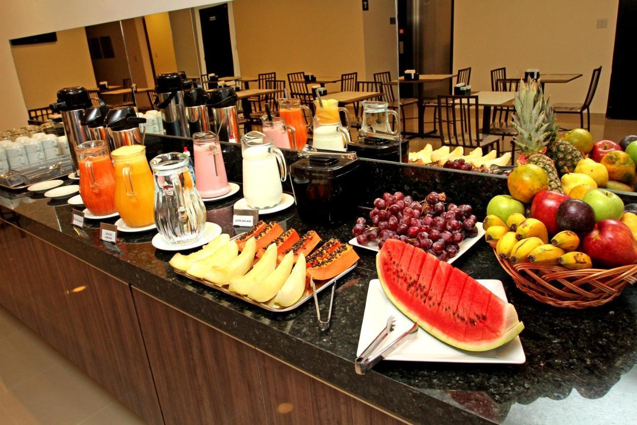 Jf Hotel Nova Alianca リベイラン・プレト エクステリア 写真