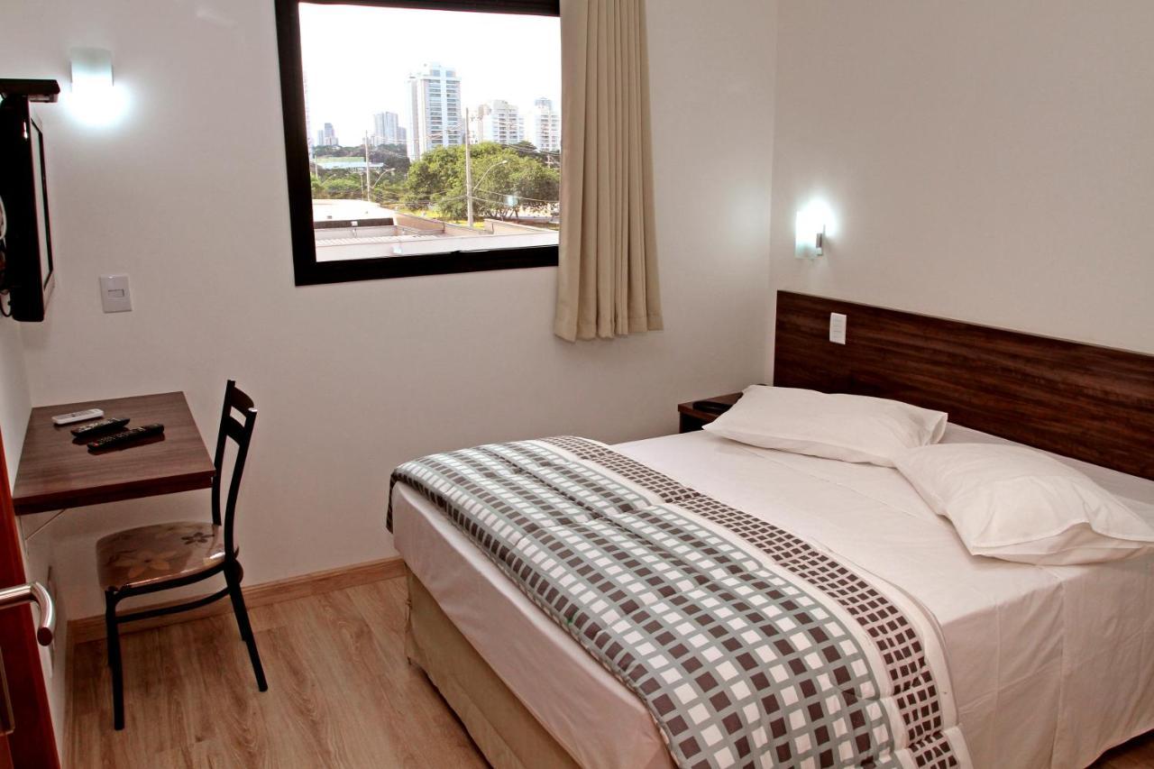 Jf Hotel Nova Alianca リベイラン・プレト エクステリア 写真