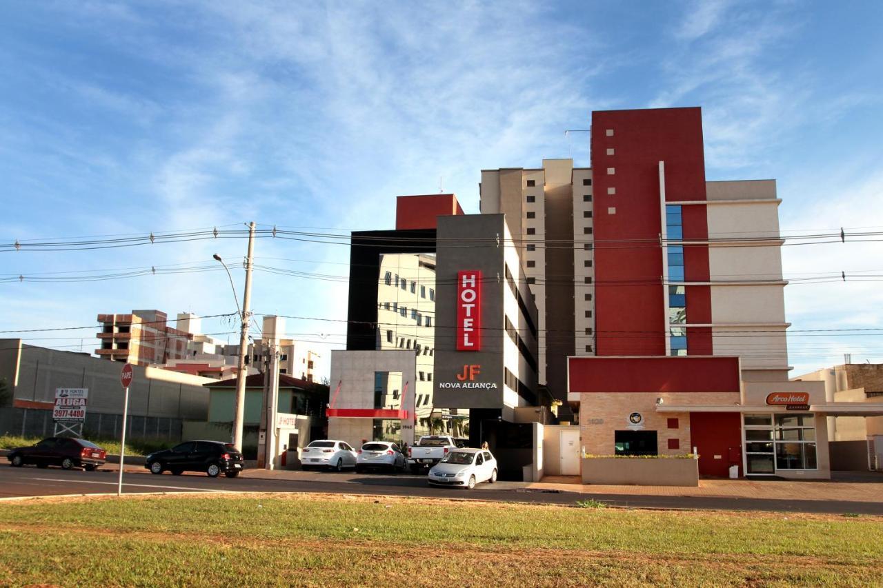 Jf Hotel Nova Alianca リベイラン・プレト エクステリア 写真